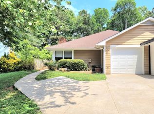 1132 Berkley Dr SE, Smyrna, GA 30082