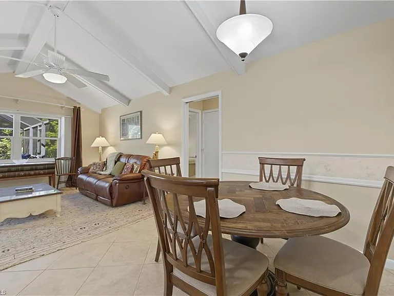 2261 Kings Lake Blvd — Photo 13