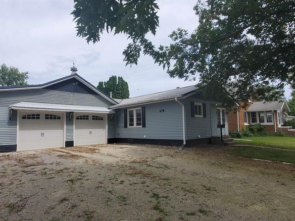 418 2nd Ave W, Cresco, IA 52136