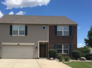 403 Sandy Point Ln, Fortville, IN
