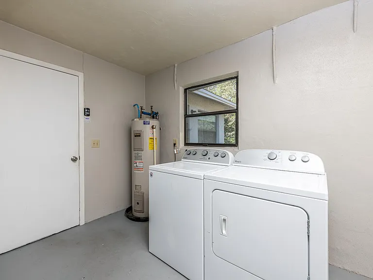 3500 N Honeylocust Dr — Photo 14