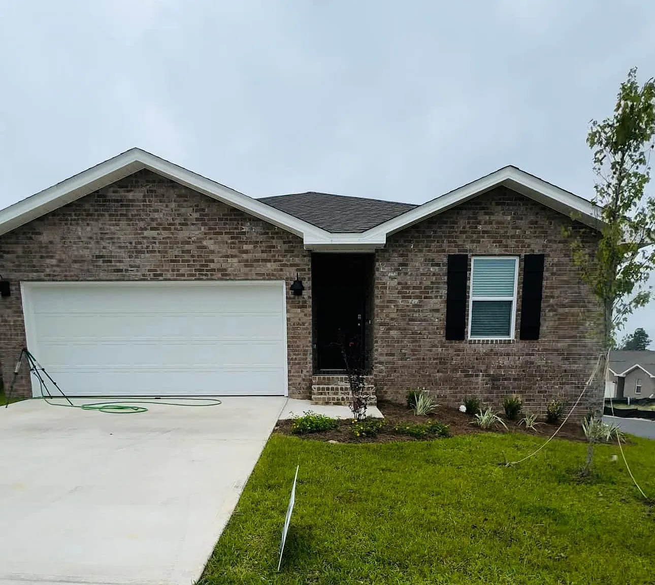 4601 Naval Ct — Photo 1