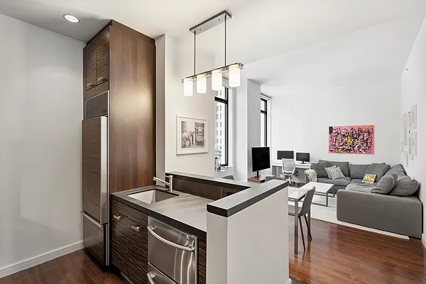 Rented by Compass | media 2