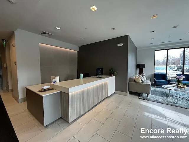 40 Marion St #207 — Photo 12