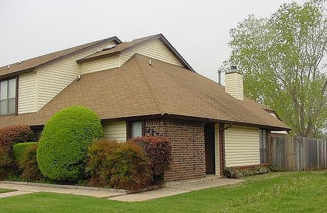 1st image of 14039 Fairhill Ave
