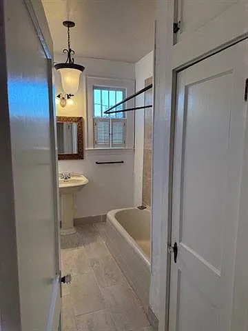 319 Edison St — Photo 11