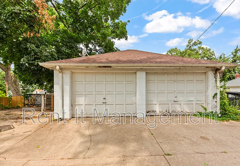 2315 N 61st St — Photo 29