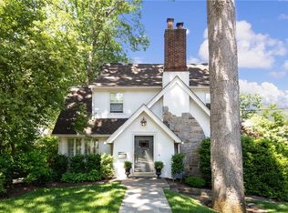 17 Barclay Rd, Scarsdale, NY 10583