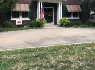 917 Henry St, Alton, IL 62002