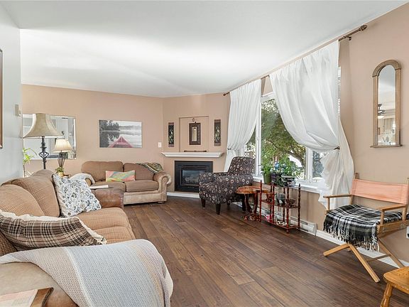 3rd image of 2505 Soderholm Ct