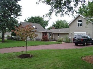 9 Richard Rd, Natick, MA 01760