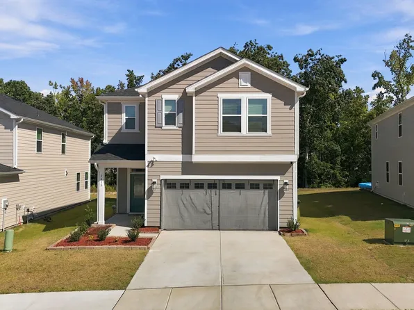 2413 Abbot Hall Dr, Raleigh, NC 27616