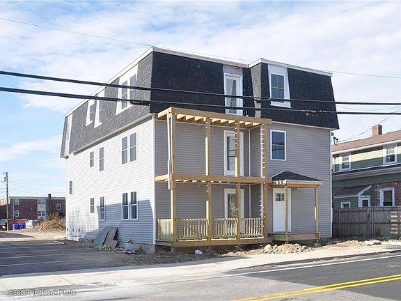 2nd image of 364 Woonasquatucket Ave