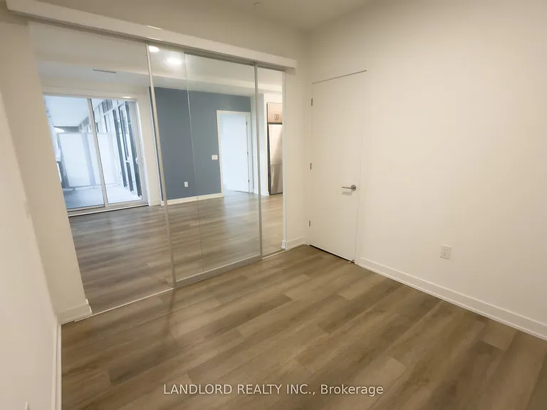 9 Tecumseth St #501 — Photo 18