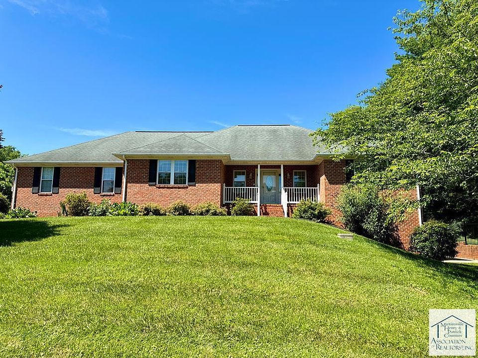 1st image of 26 Scotchtown Ct