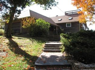 75 Edge Hill Rd, Wallingford, CT 06492