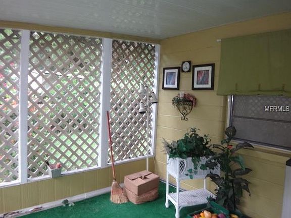 3rd image of 904 N Palm Dr
