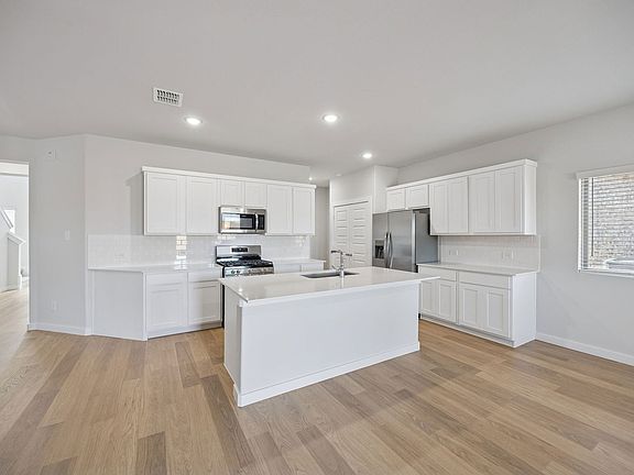 6th image of this home