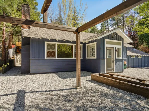54025 Strawberry Valley Dr #A, Idyllwild, CA 92549