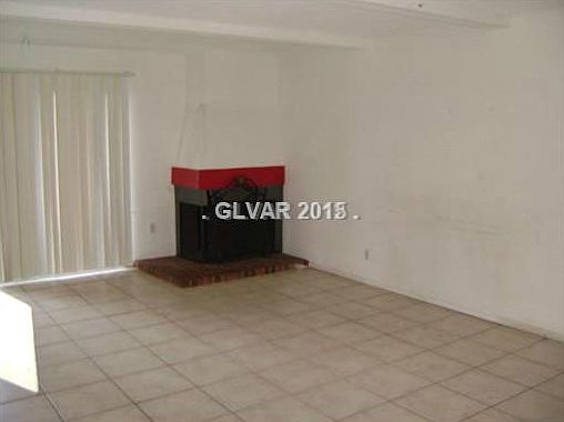 4th image of 600 Willow Green Dr #301