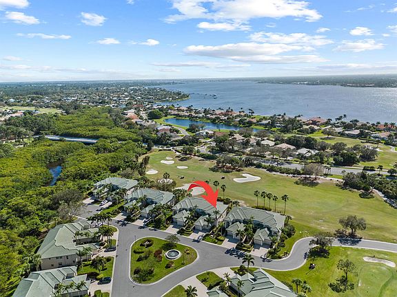 2nd image of 1493 SE Prestwick Ln #9-B