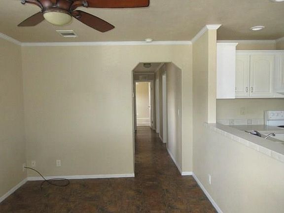 5th image of 10002 Sugarvine Ln