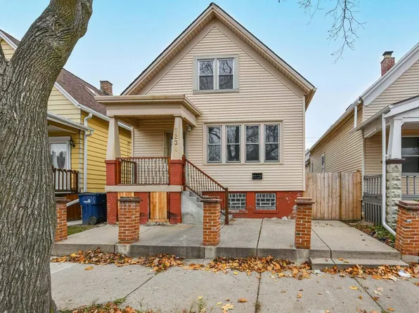 2234 South 11th STREET, Milwaukee, WI 53215