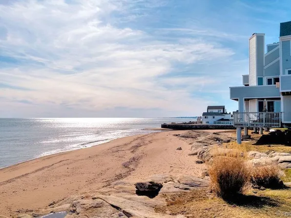 2 Mansfield Grove Road #262, East Haven, CT 06512