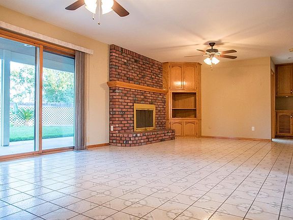 2nd image of 3431 W Cherry Ave