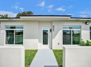 14519 SW 272nd St, Homestead, FL 33032
