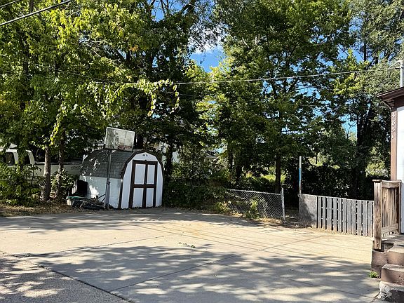 Large Area Off-street Parking + Shed