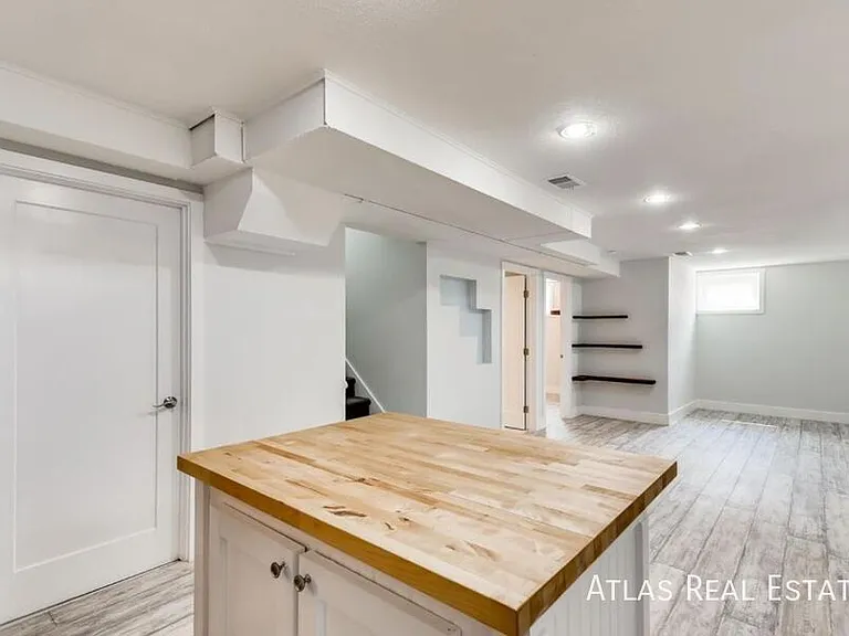 7486 Turner Dr #BASEMENT — Photo 4