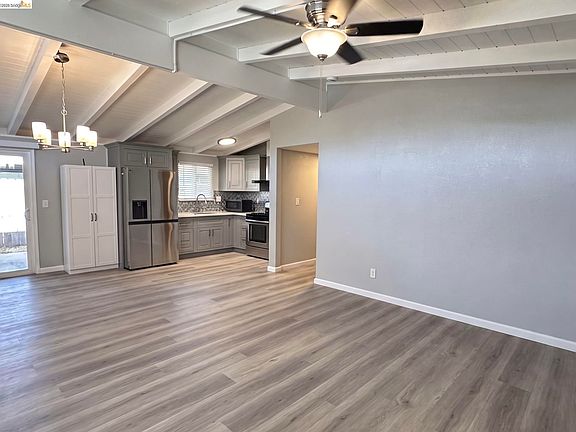 3rd image of 27732 Dolphin Ln
