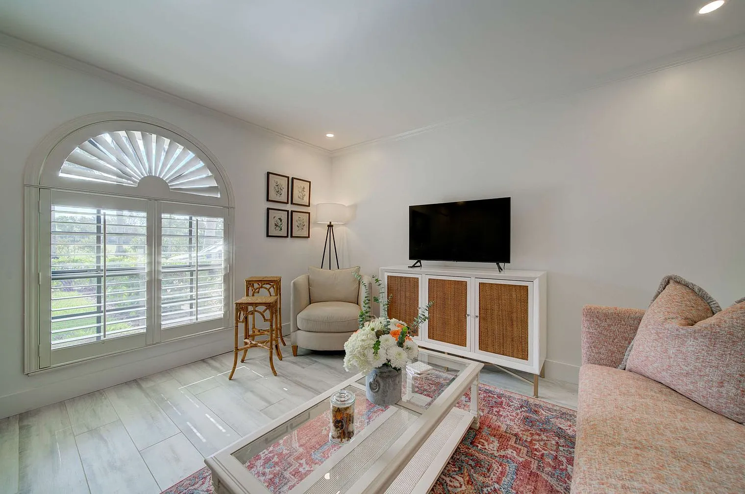 1 bed, 1.0 bath, 516 sqft, $4,239 — Photo 3