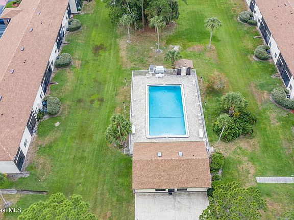 4th image of 1515 Huntington Ln APT 617