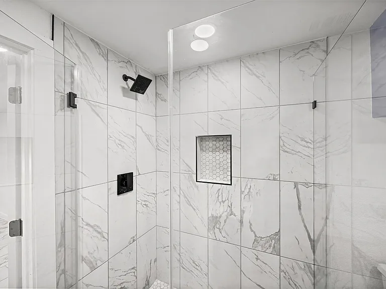 12831 Nyack Dr — Photo 10