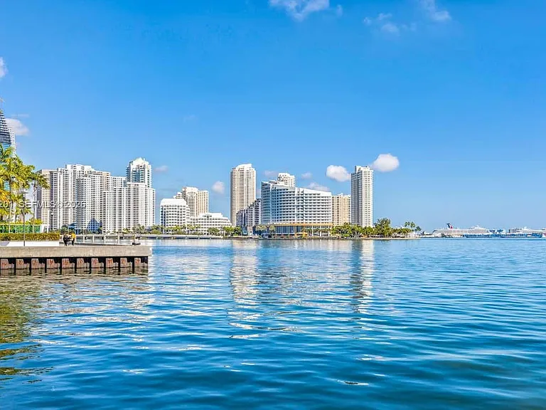 1300 Brickell Bay Dr #2713 — Photo 12