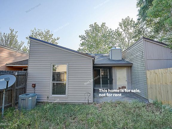 5th image of 1980 Oak Water Dr