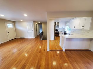 14114 SE 162nd Pl #1, Renton, WA 98058