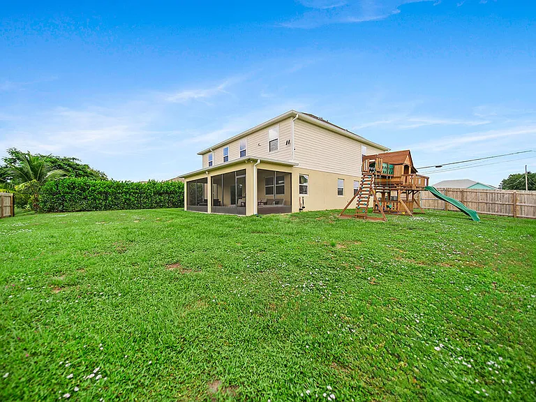 4662 SW Bradbury St — Photo 31