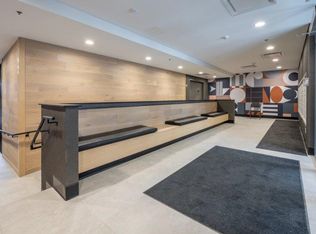 123 4th St NE #206, Calgary, AB T2E3R8