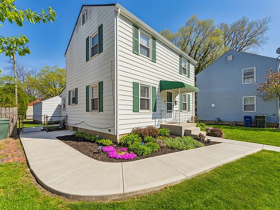 2nd image of 2944 Dresden St