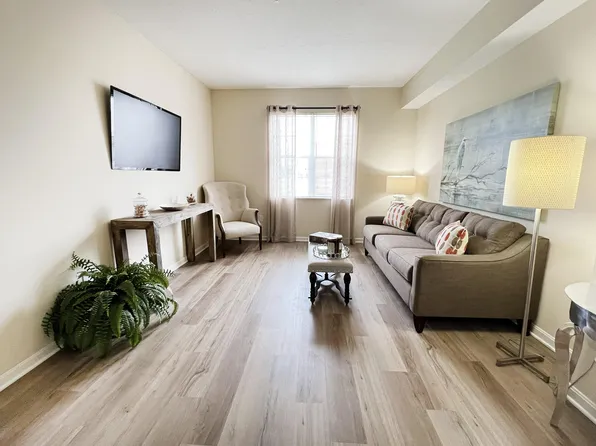 Residences at Northgate Crossing