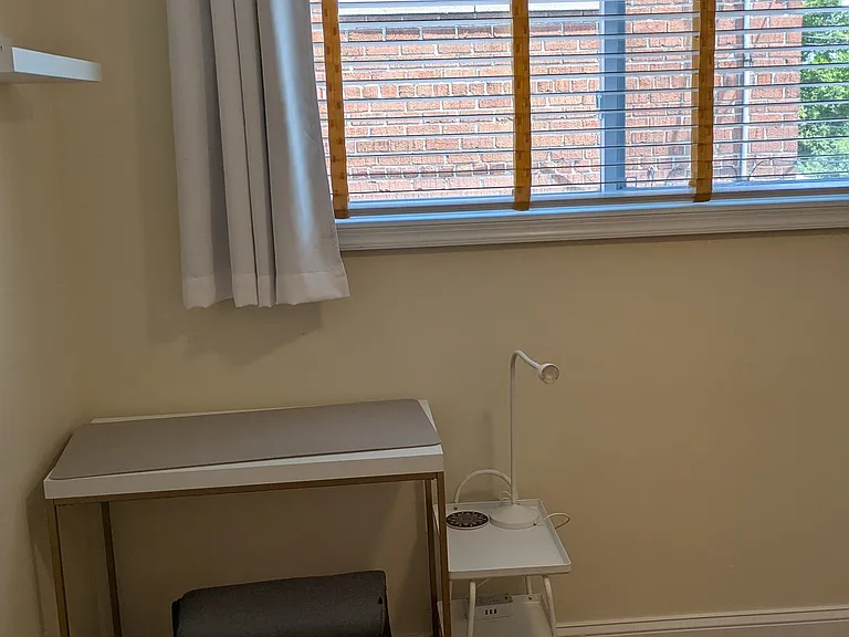 806 Hamilton St NE — Photo 35