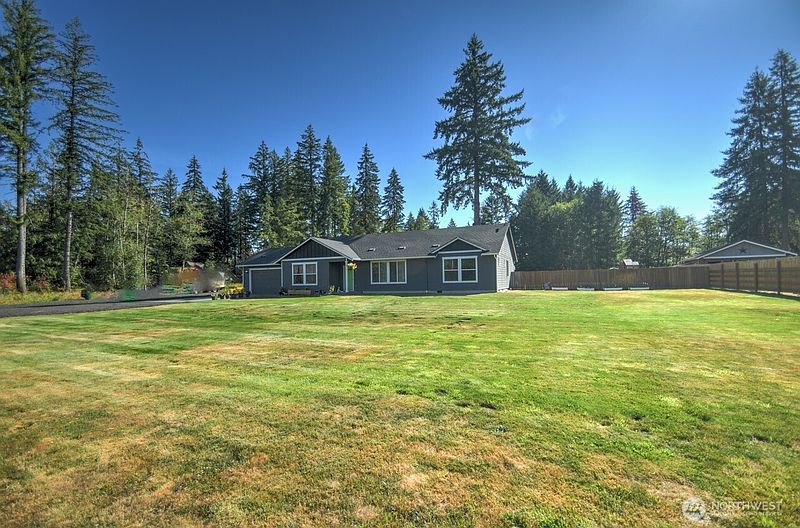 2nd image of 14120 Englund Lane SW