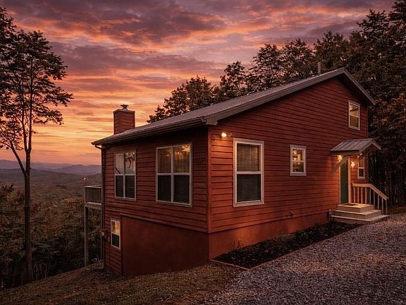 2nd image of 175 Oak Ledge Rd