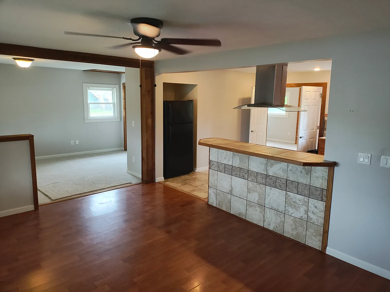 3 bed, 1288 sqft, $1,700 — Photo 1