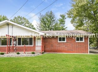 8980 N Bedford Rd, Macedonia, OH 44056