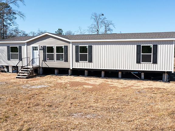 2nd image of 781 Stafford Rd