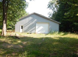 1051 E 98th St, Grant, MI 49327
